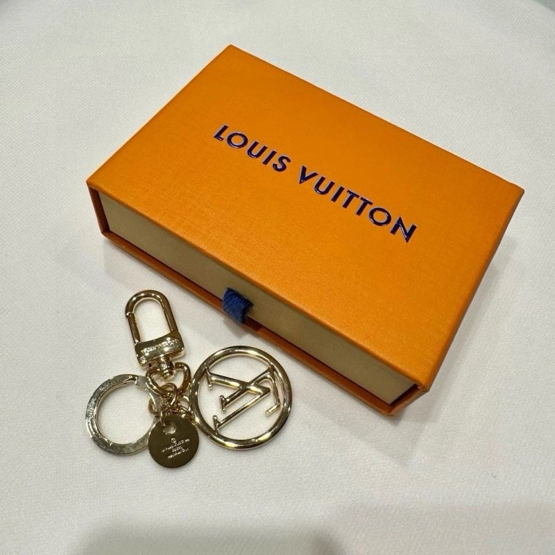 Louis Vuitton Keychains Effortless 266738