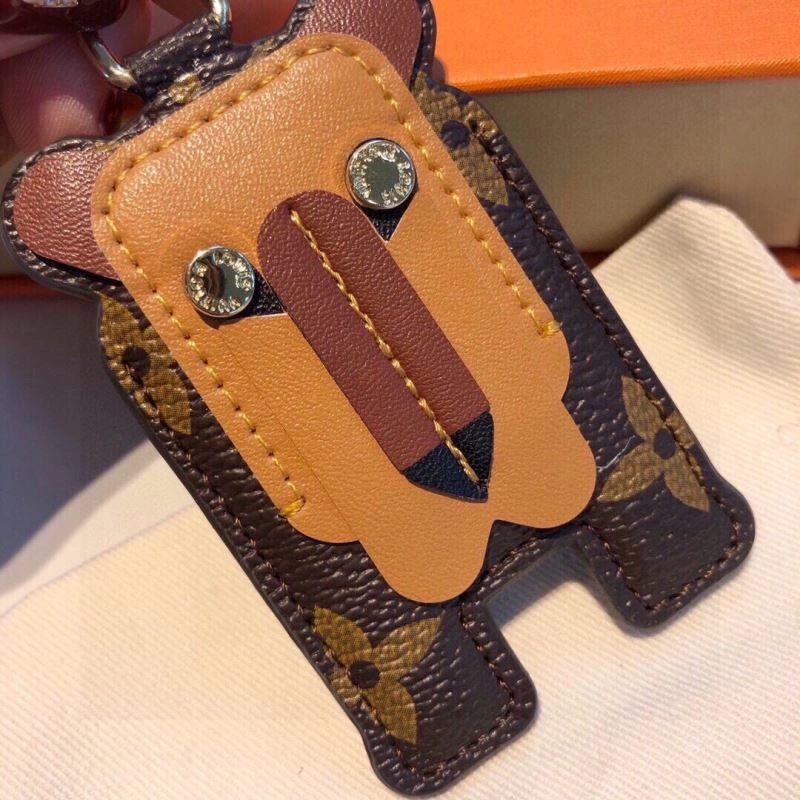 Versatile Louis Vuitton Keychains 266736
