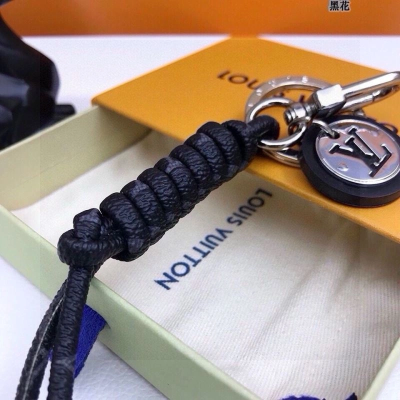 Louis Vuitton Keychains OnTrend 266733