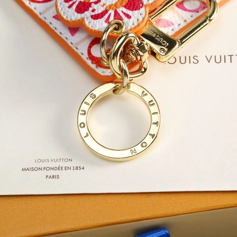 Versatile Louis Vuitton Keychains 266728