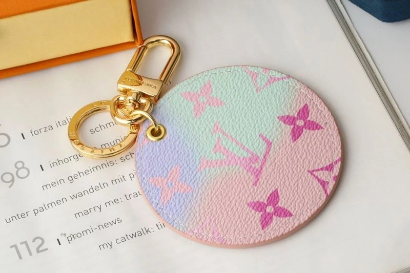 Louis Vuitton Keychains Attractive 266697
