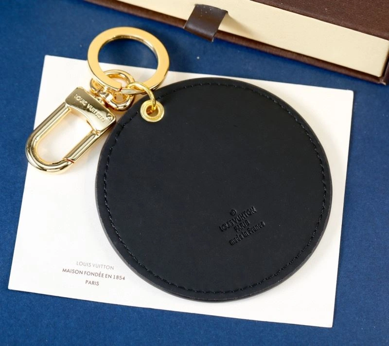 WellDesigned Louis Vuitton Keychains 266691