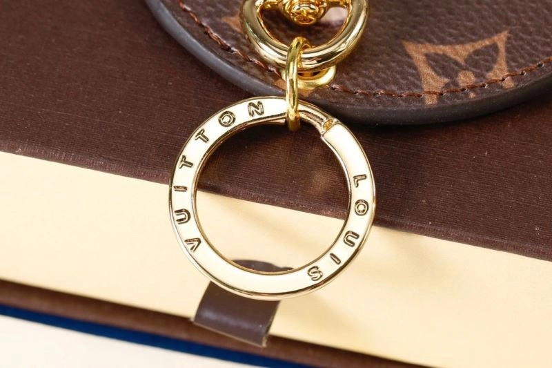 WellDesigned Louis Vuitton Keychains 266691
