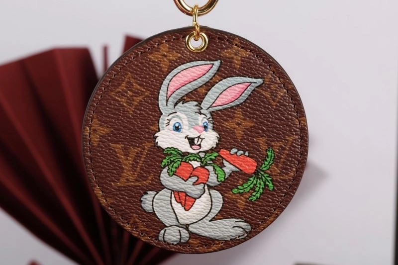 HighQuality Louis Vuitton Keychains 266687
