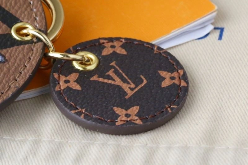 Trendsetting Louis Vuitton Keychains 266688
