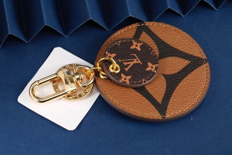 Louis Vuitton Keychains SmoothTexture 266685