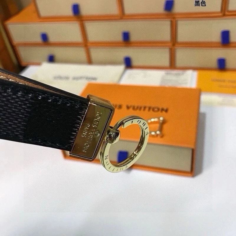 Bright Louis Vuitton Keychains 266670