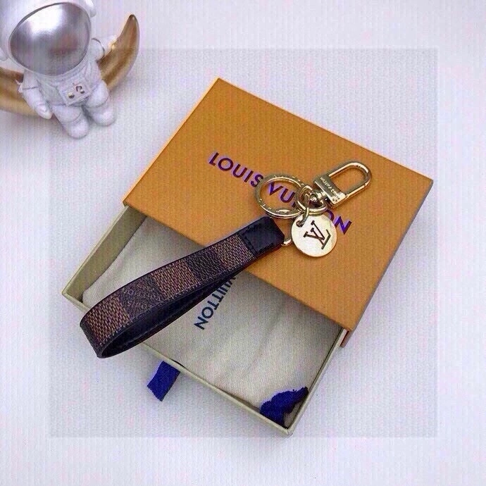 Louis Vuitton Keychains Chic 266684