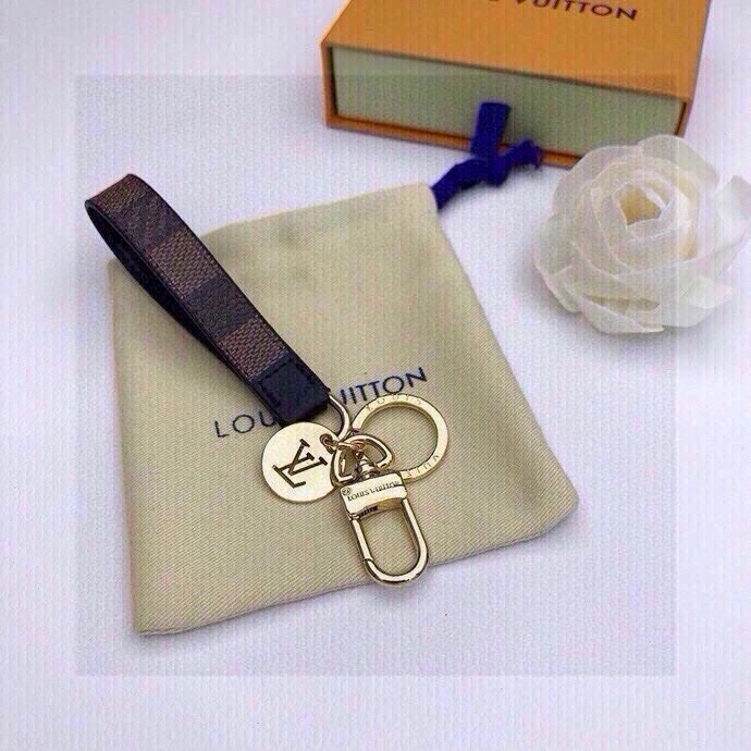 Louis Vuitton Keychains Chic 266684