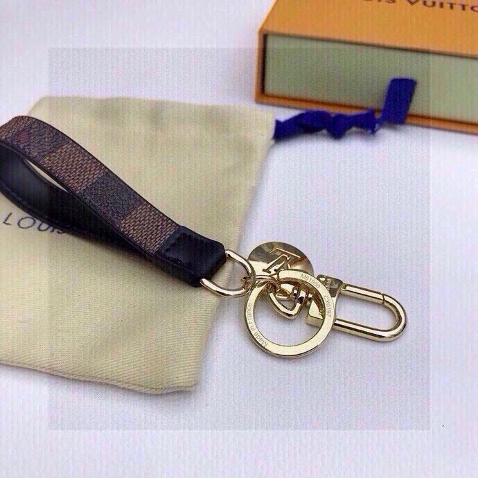 Louis Vuitton Keychains Chic 266684