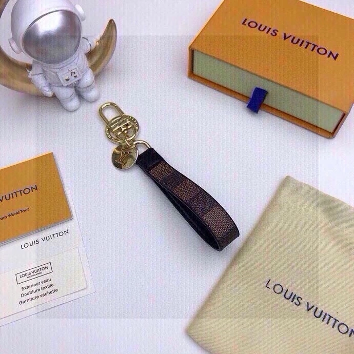 Louis Vuitton Keychains Chic 266684