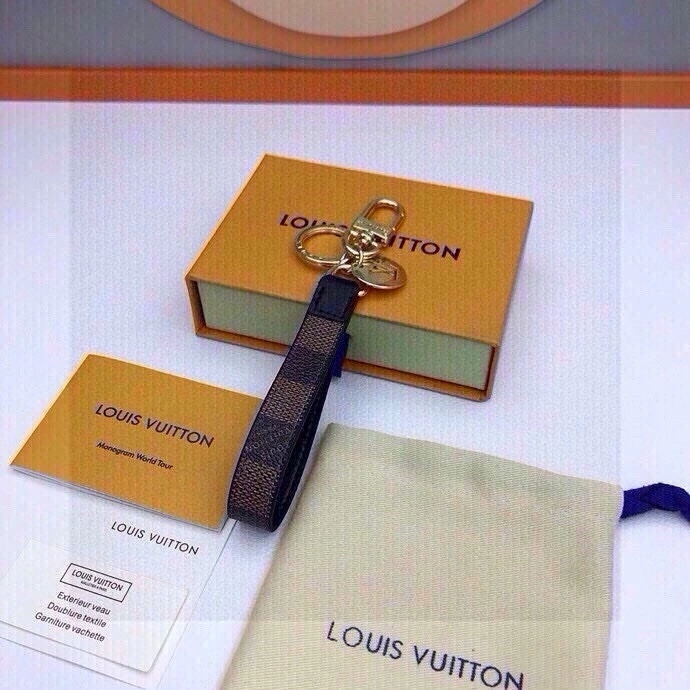 Louis Vuitton Keychains Chic 266684
