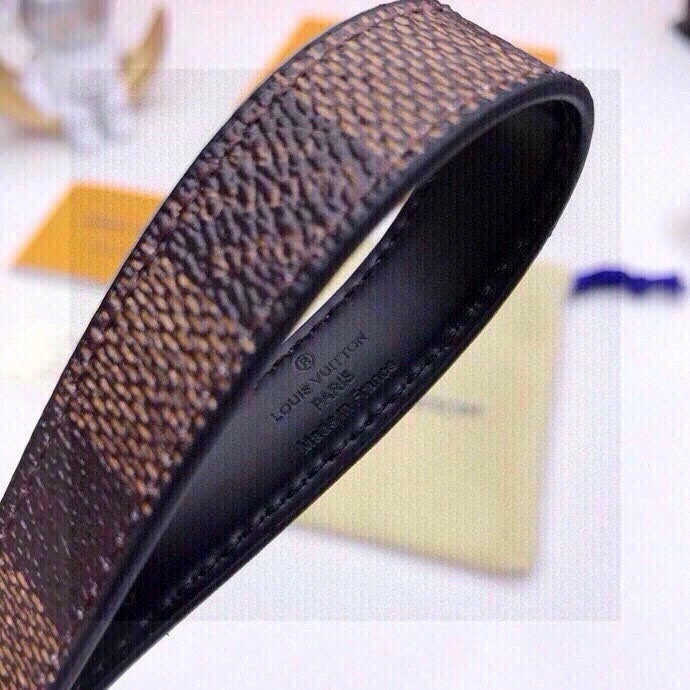 Louis Vuitton Keychains Chic 266684