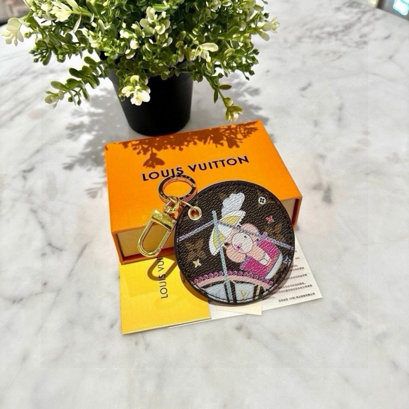 Sleek Louis Vuitton Keychains 266445