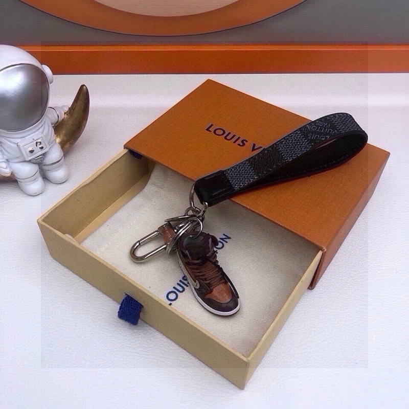 Louis Vuitton Keychains Soft 266412