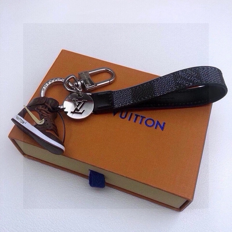 Louis Vuitton Keychains Soft 266412