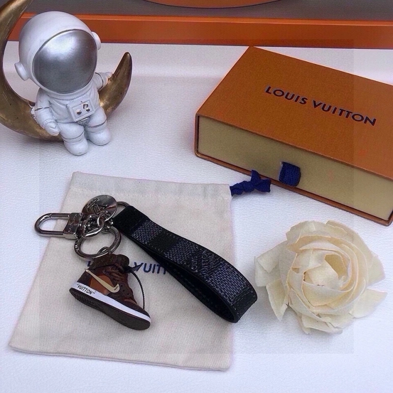 Louis Vuitton Keychains Soft 266412