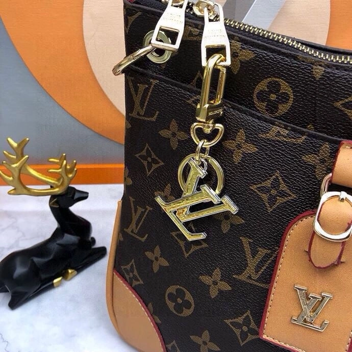 Thermal Louis Vuitton Keychains 266411