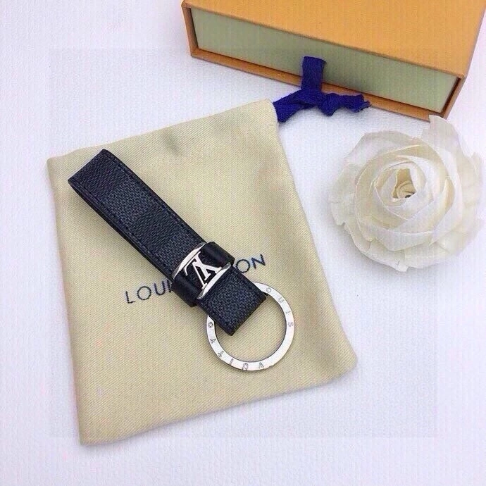 Versatile Louis Vuitton Keychains 266379