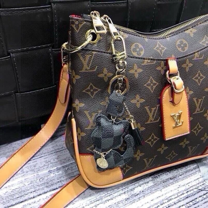 Louis Vuitton Keychains Sporty 266391