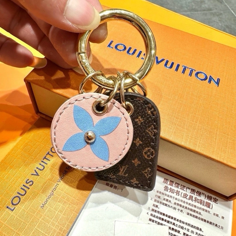 Louis Vuitton Keychains Popular 266407