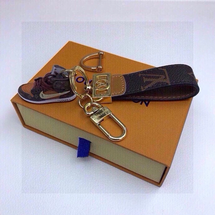 SoftTouch Louis Vuitton Keychains 266387
