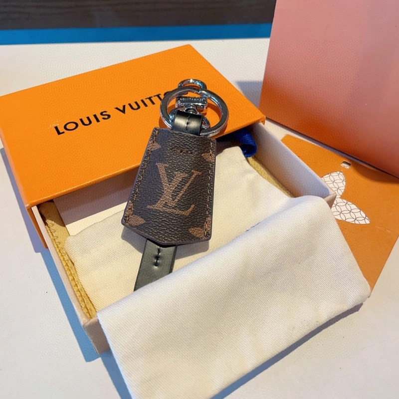 WrinkleFree Louis Vuitton Keychains 266397