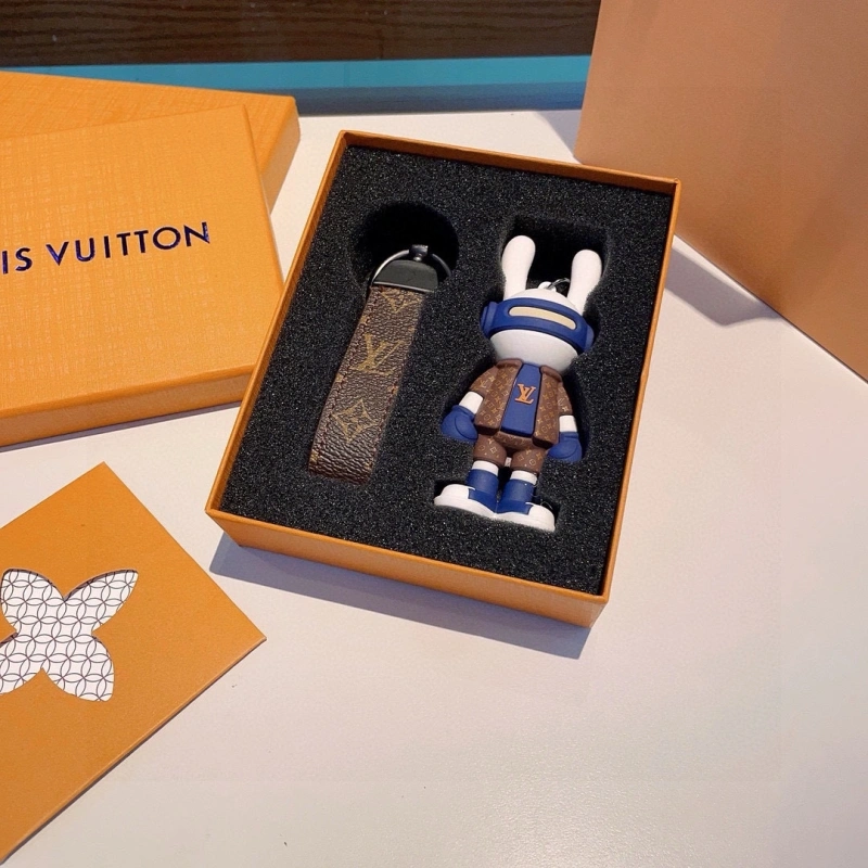 Minimalist Louis Vuitton Keychains 266396