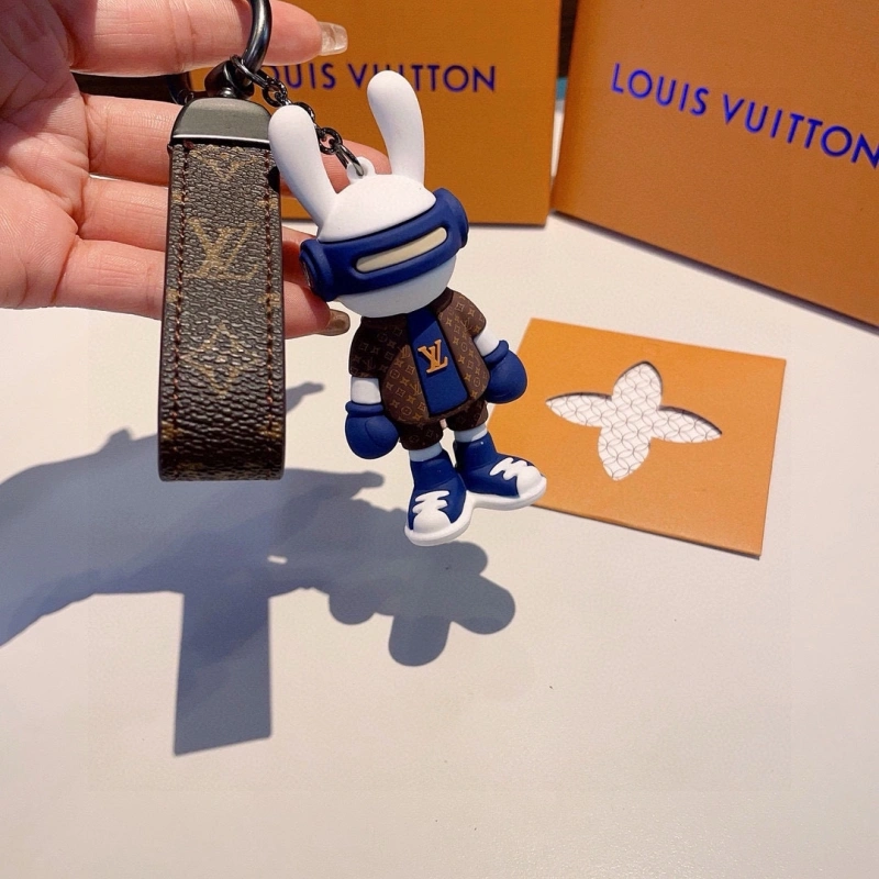 Minimalist Louis Vuitton Keychains 266396