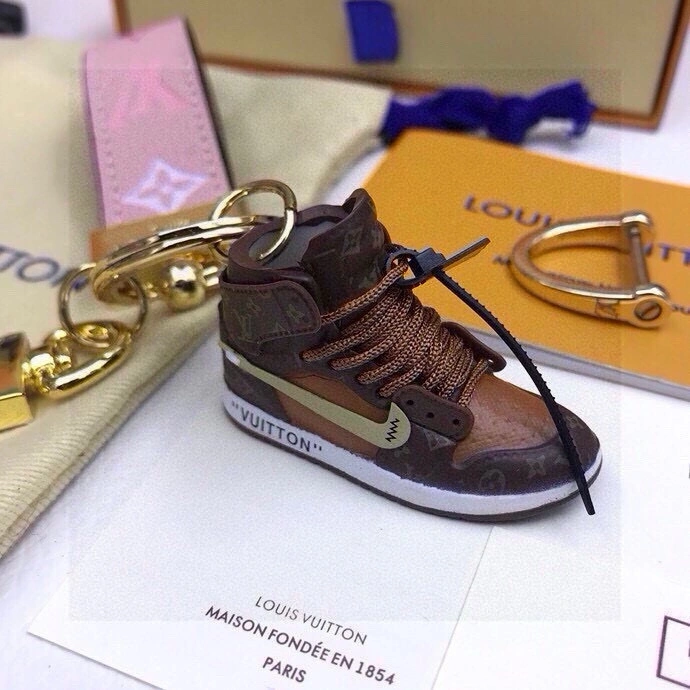 Reliable Louis Vuitton Keychains 266341