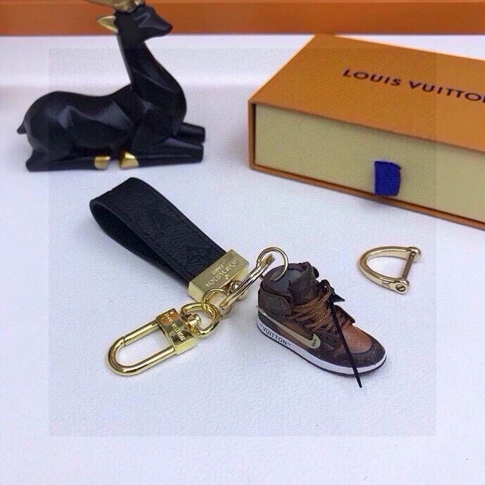 Supportive Louis Vuitton Keychains 266337
