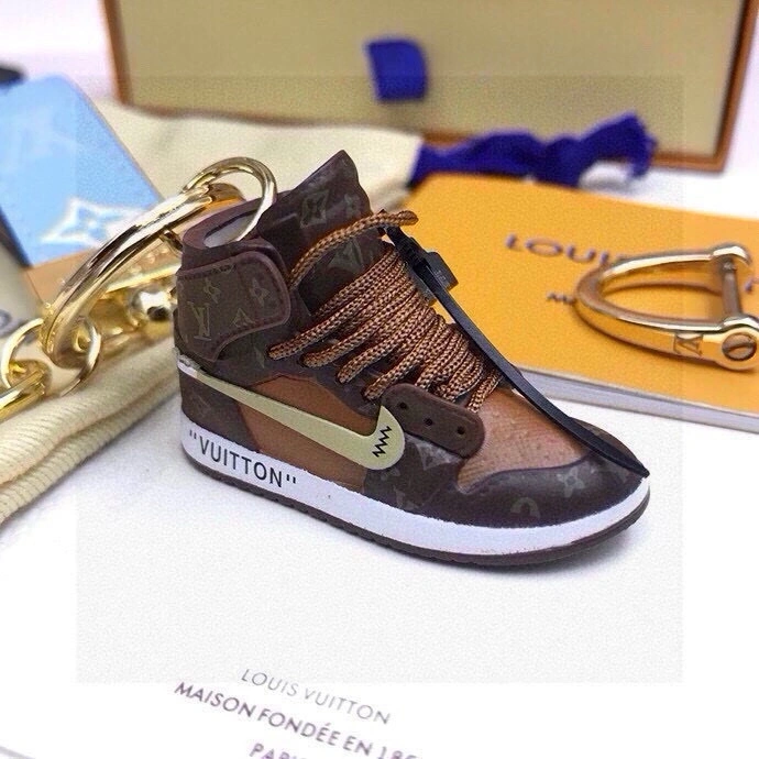 Premium Louis Vuitton Keychains 266345