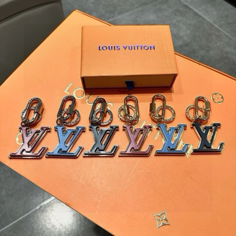 FreshLook Louis Vuitton Keychains 266364