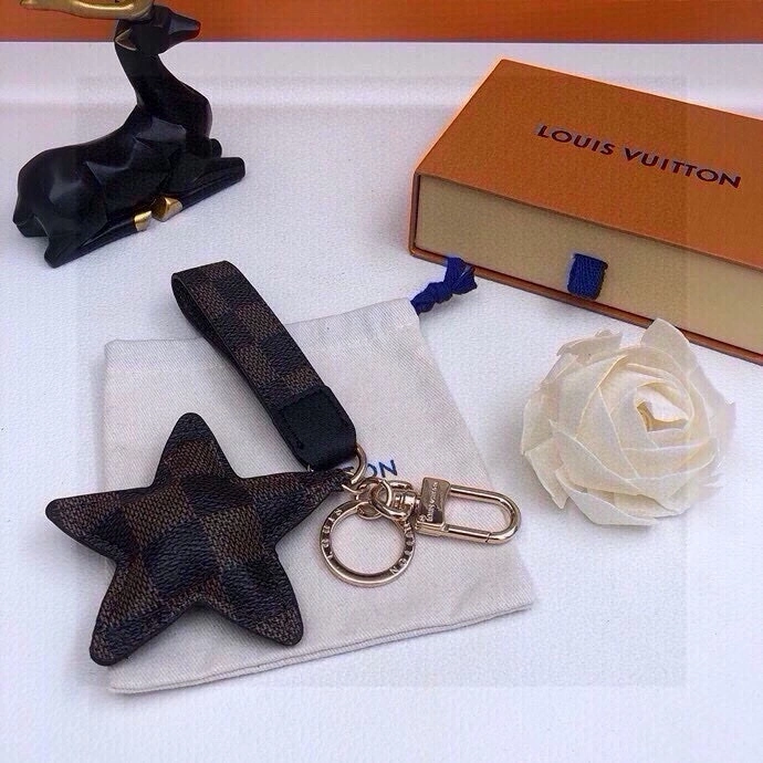 Louis Vuitton Keychains SmartChoice 266340