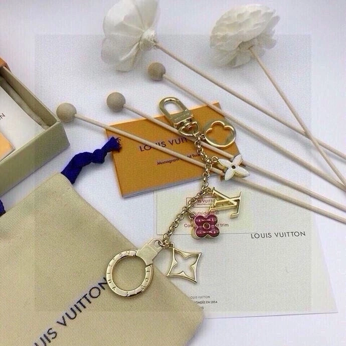 Louis Vuitton Keychains SmartChoice 266350