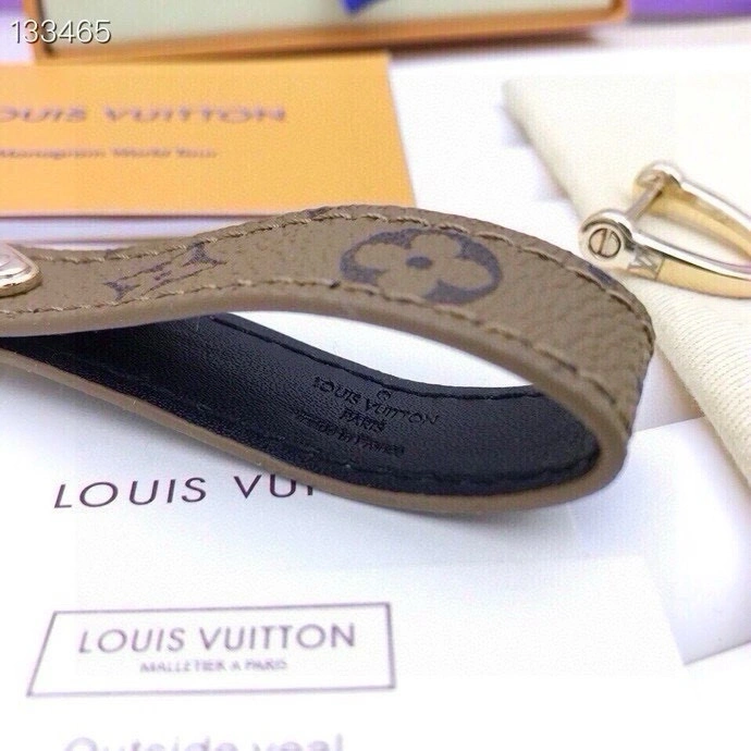 Snug Louis Vuitton Keychains 266343