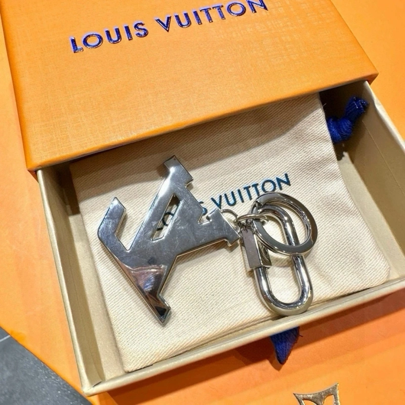 Trendy Louis Vuitton Keychains 266365