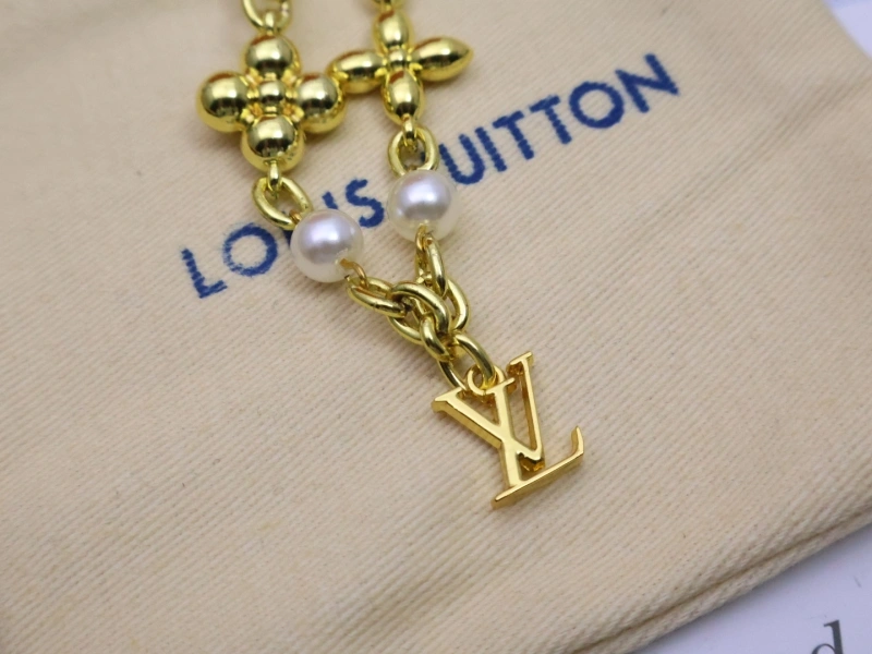 Louis Vuitton Keychains Contemporary 266354