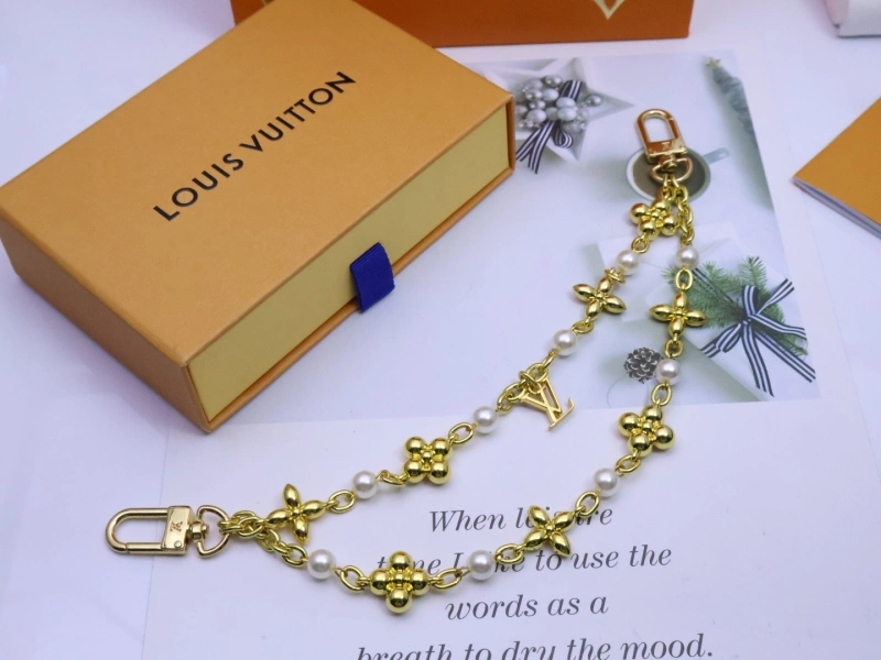 Louis Vuitton Keychains Contemporary 266354