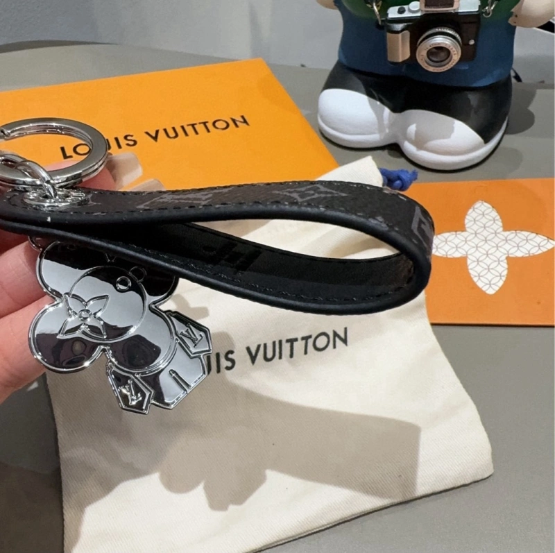 Louis Vuitton Keychains WeatherProof 266330