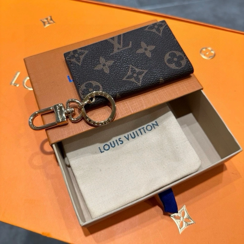Louis Vuitton Keychains Flexible 266325