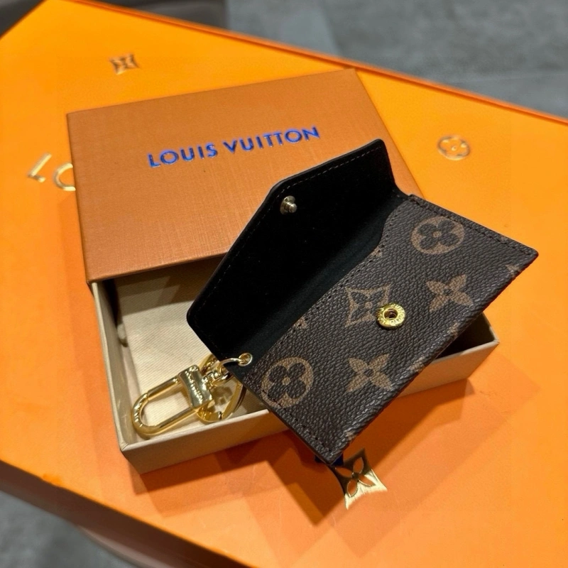 Louis Vuitton Keychains Flexible 266325