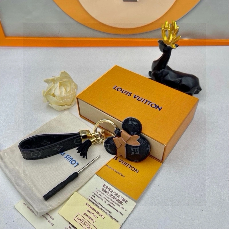 DailyWear Louis Vuitton Keychains 266321