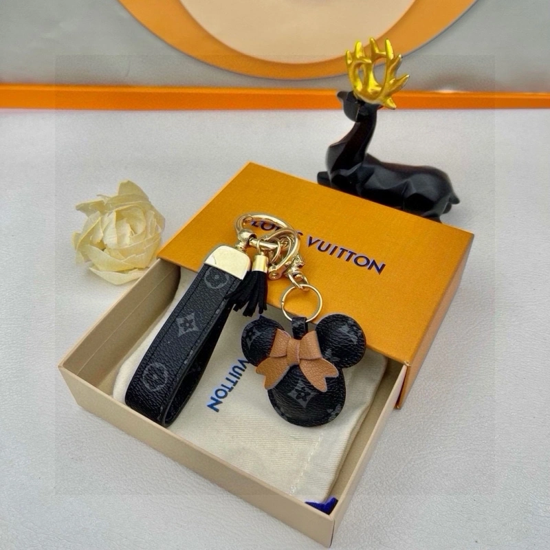 DailyWear Louis Vuitton Keychains 266321