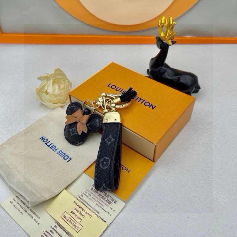 DailyWear Louis Vuitton Keychains 266321