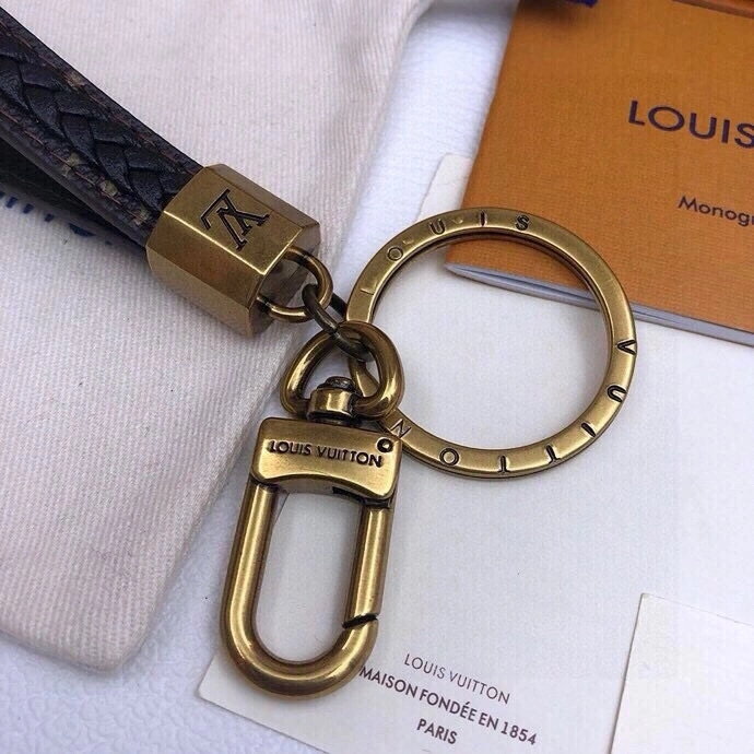Louis Vuitton Keychains AllSeason 266318