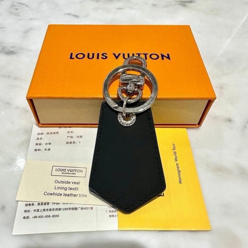 WaterResistant Louis Vuitton Keychains 266320