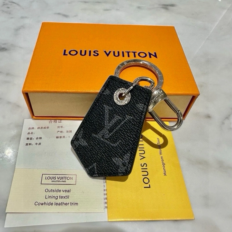 WaterResistant Louis Vuitton Keychains 266320