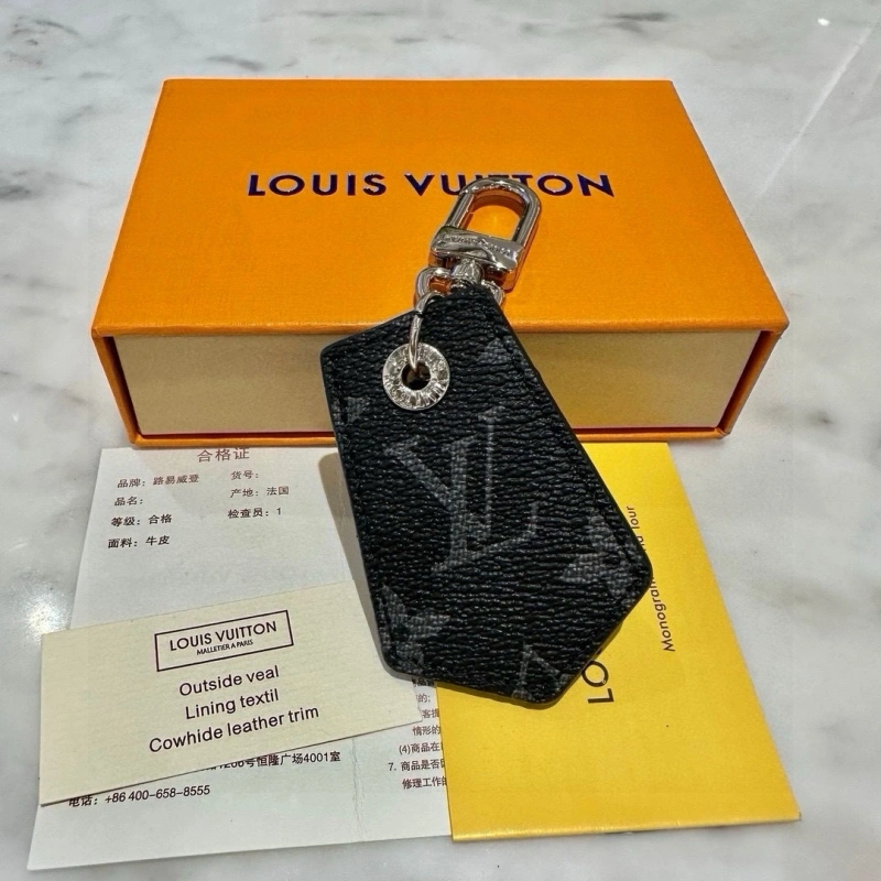 WaterResistant Louis Vuitton Keychains 266320