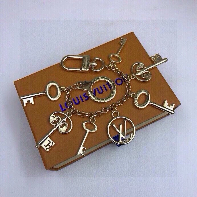 Louis Vuitton Keychains Elegant 266315